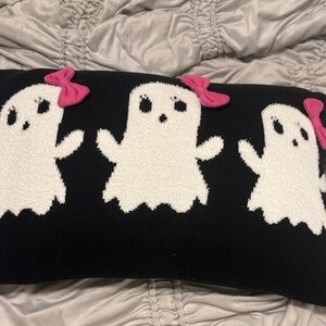 NWT Viral Halloween Pink Coquette Ghost Decorative Pillow